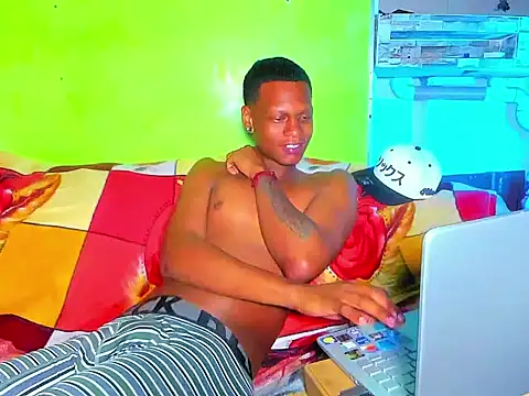 aunstin_farid1 webcam