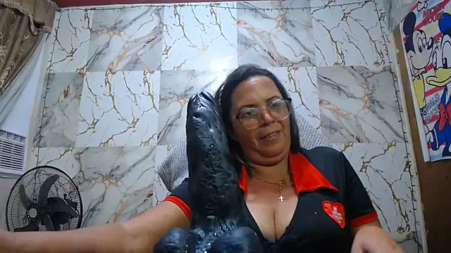 alina_maturehot webcam