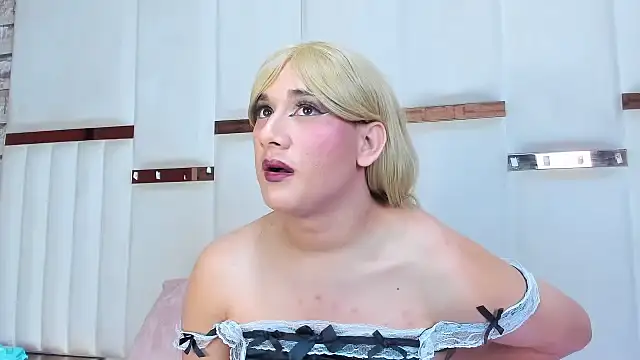 Marian_Cristal webcam