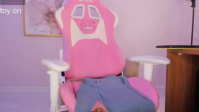 kittyhardfucks webcam