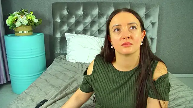 ElinaBellucci webcam