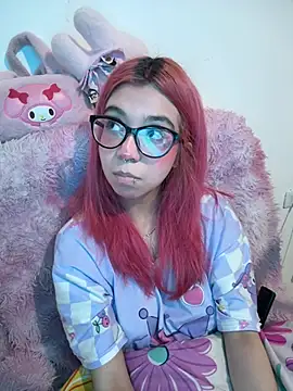 valen-foxx1 - Valen-Foxx1's free webcam - UK Sex Cams