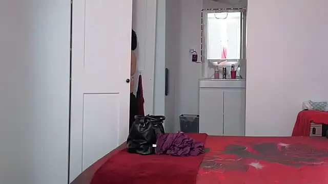 HotSpicyGujju webcam