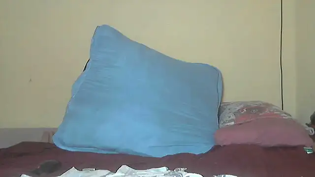 AnnabigpussyXO live sex cam