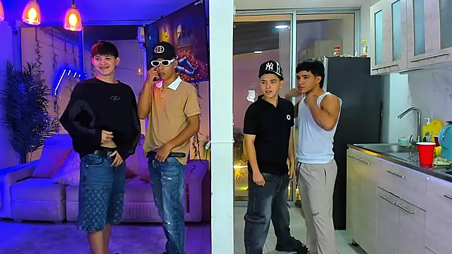 Houseofwarrios webcam