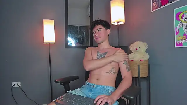 Soft_Temptationxx webcam