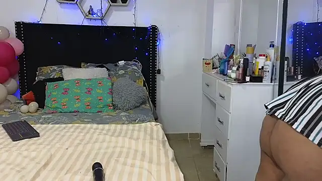 charlotte_077 webcam