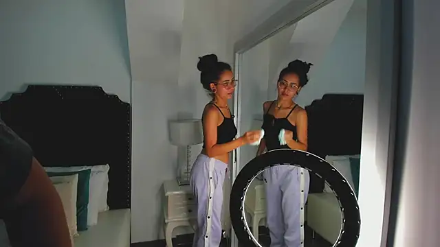 agartha_velvet webcam