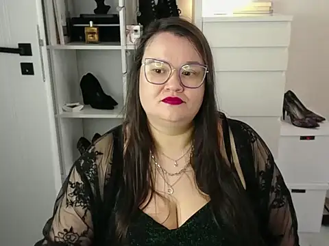 HollyDanceSoul webcam