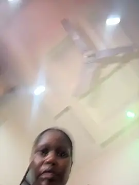 t-Booty_risky_'s live cam