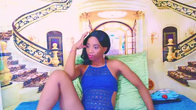EbonyCreamy69 webcam
