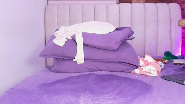 _ebony-queen_ webcam