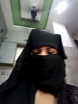 Aafreen_36 webcam