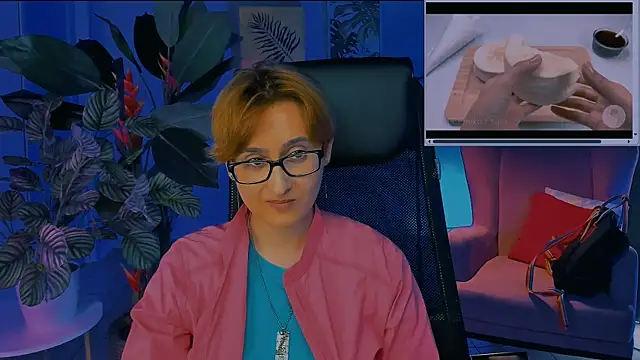 lixeluna - LixeLuna's free webcam - UK Sex Cams