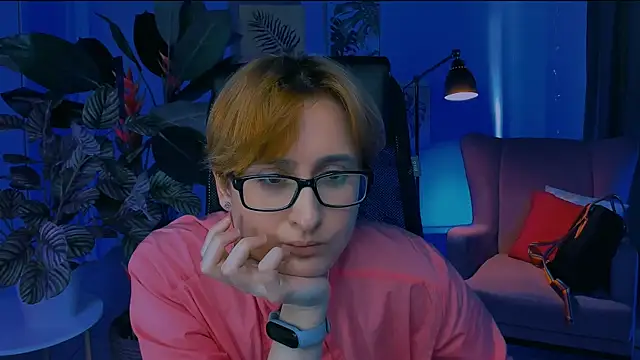 lixeluna - LixeLuna's free webcam - UK Sex Cams