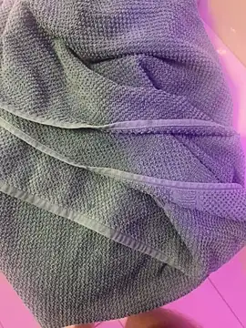 YoungVibe live sex cam