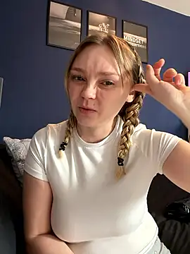 sky25x - Sky25x's free webcam - UK Sex Cams