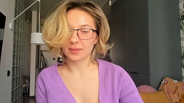 Lilith_lutherlow webcam