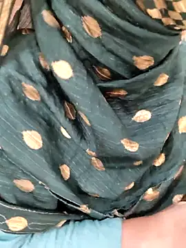 Indian-Aleena webcam