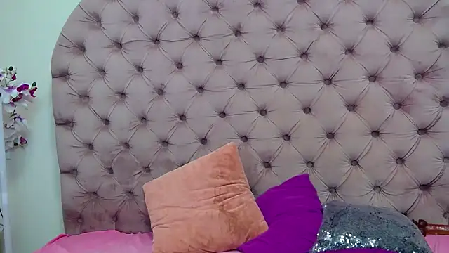 Leslie_passion webcam