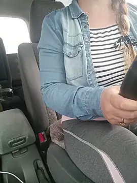 Saysomething3 webcam