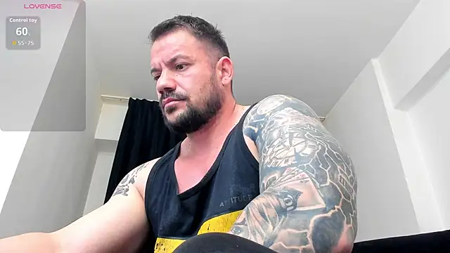 musclemonster31 webcam