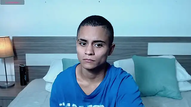 Liiamthompson webcam