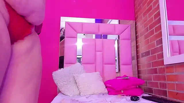 Rebecca_Sandoval webcam