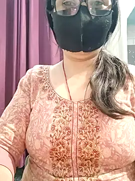 Aishwaryaa_69 webcam