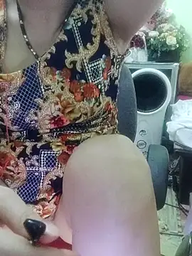 hangem111 - Hangem111's free webcam - UK Sex Cams