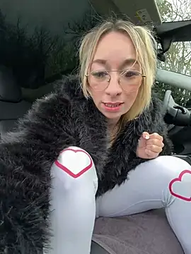 Giuliana_baby webcam