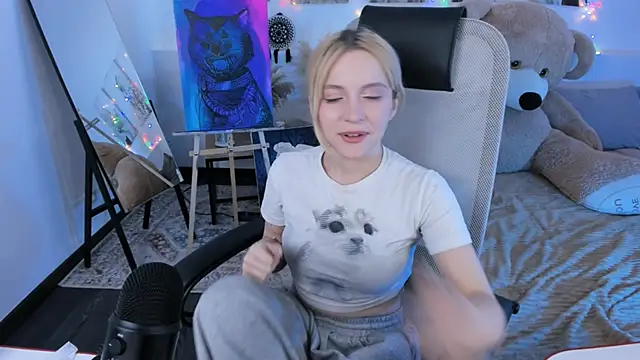 AuroraWrenfield webcam