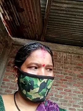 Kirti_sacsena webcam