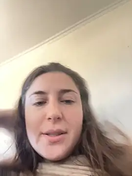 kate_nicepops999114 webcam