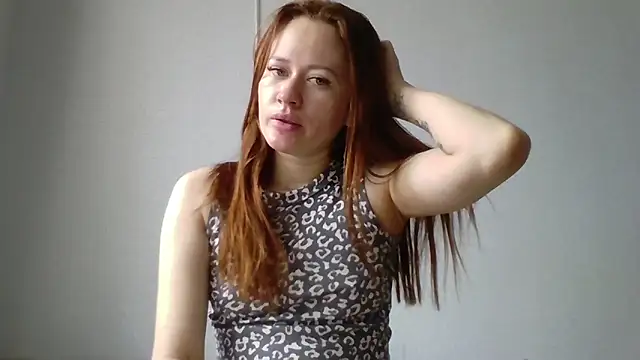 Whisper_Of_Desire webcam