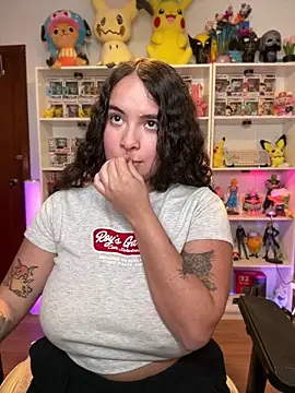 Sweet_sully__ webcam