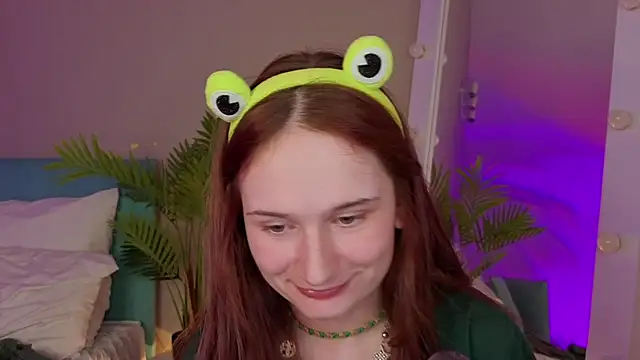 L1ittle_kitty_ webcam