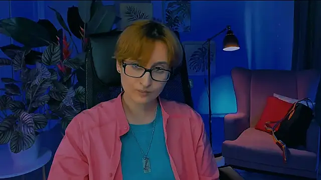 lixeluna - LixeLuna's free webcam - UK Sex Cams