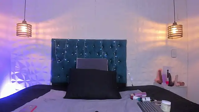 samantha_foxyy webcam