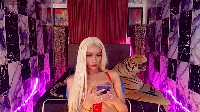 SeductiveSamanthaTS webcam