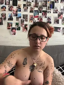 Webcam Model (Hawitxui)  is live.Free join now!