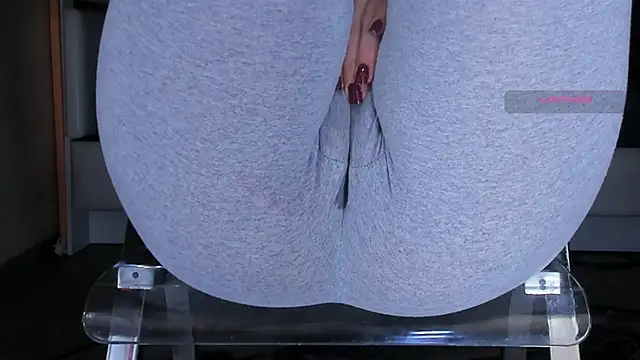 Cameltoe_squirt_inPants webcam