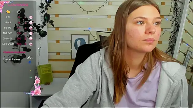 Josephine_Kiss webcam