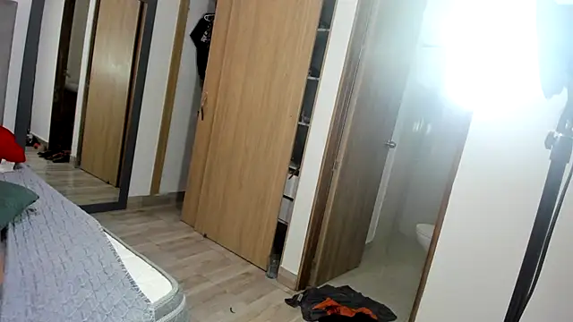 sarita_mature webcam