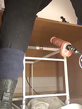 Inseminator69 webcam