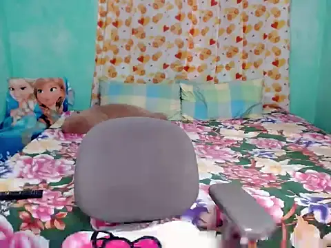 lovelable_smile webcam