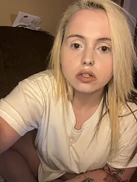 JuicyExxxperience webcam