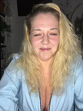 JenniferCarmen webcam