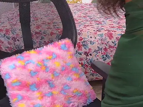 bold-smirthii webcam