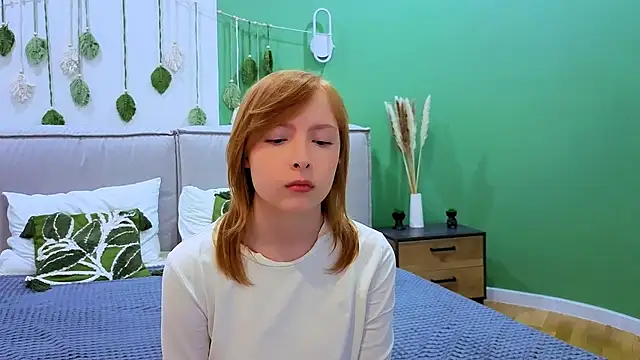 CherryCrushLove webcam